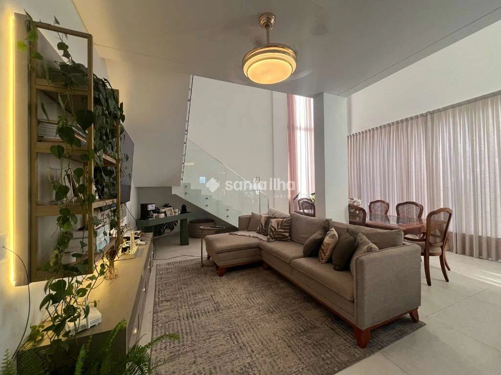 Casa com 5 dormitórios, 4 vagas e 381 m² — photo 3