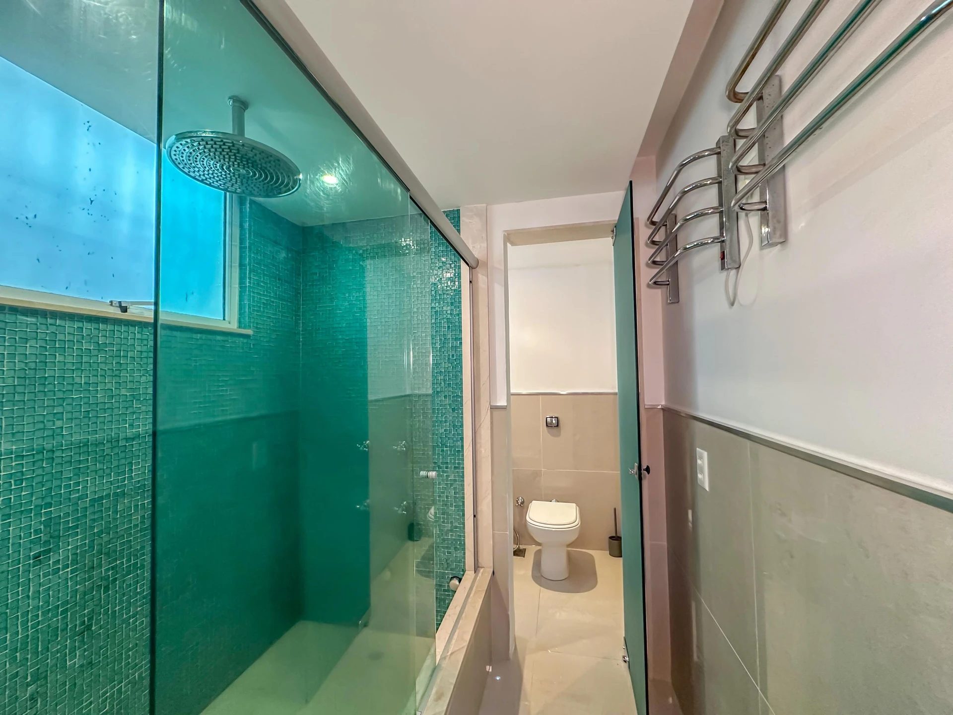 Apartment, 275 m², with a glass-enclosed balcony — photo 42