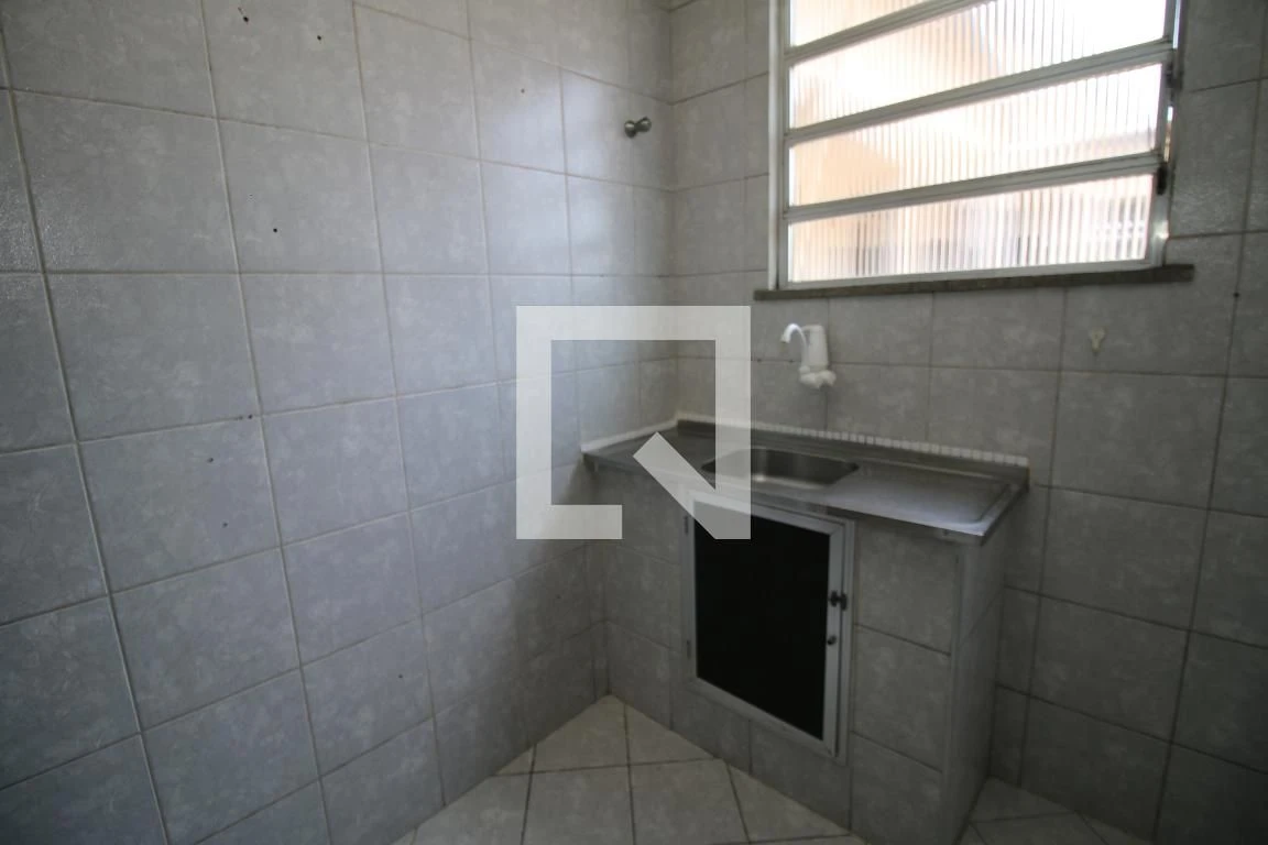 Apartamento para alugar com 2 quartos e 1 banheiro, sem vaga — photo 6
