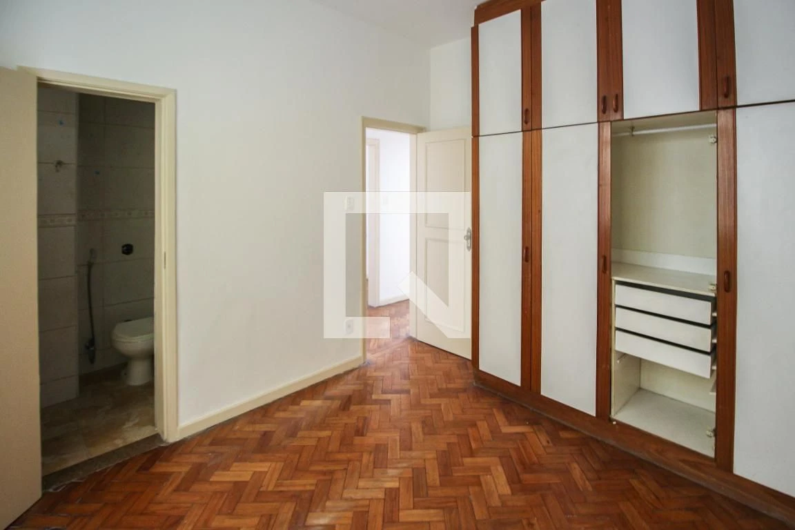 117 m² apartment with a private pool and a walk-in closet — photo 17