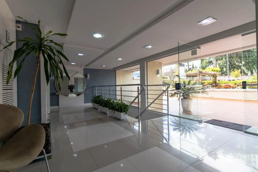 Apartamento com 2 quartos e 1 banheiro, 2 vagas — photo 2