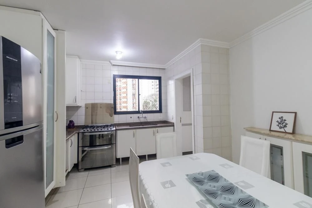 3-bedroom apartment with a washing machine — photo 7