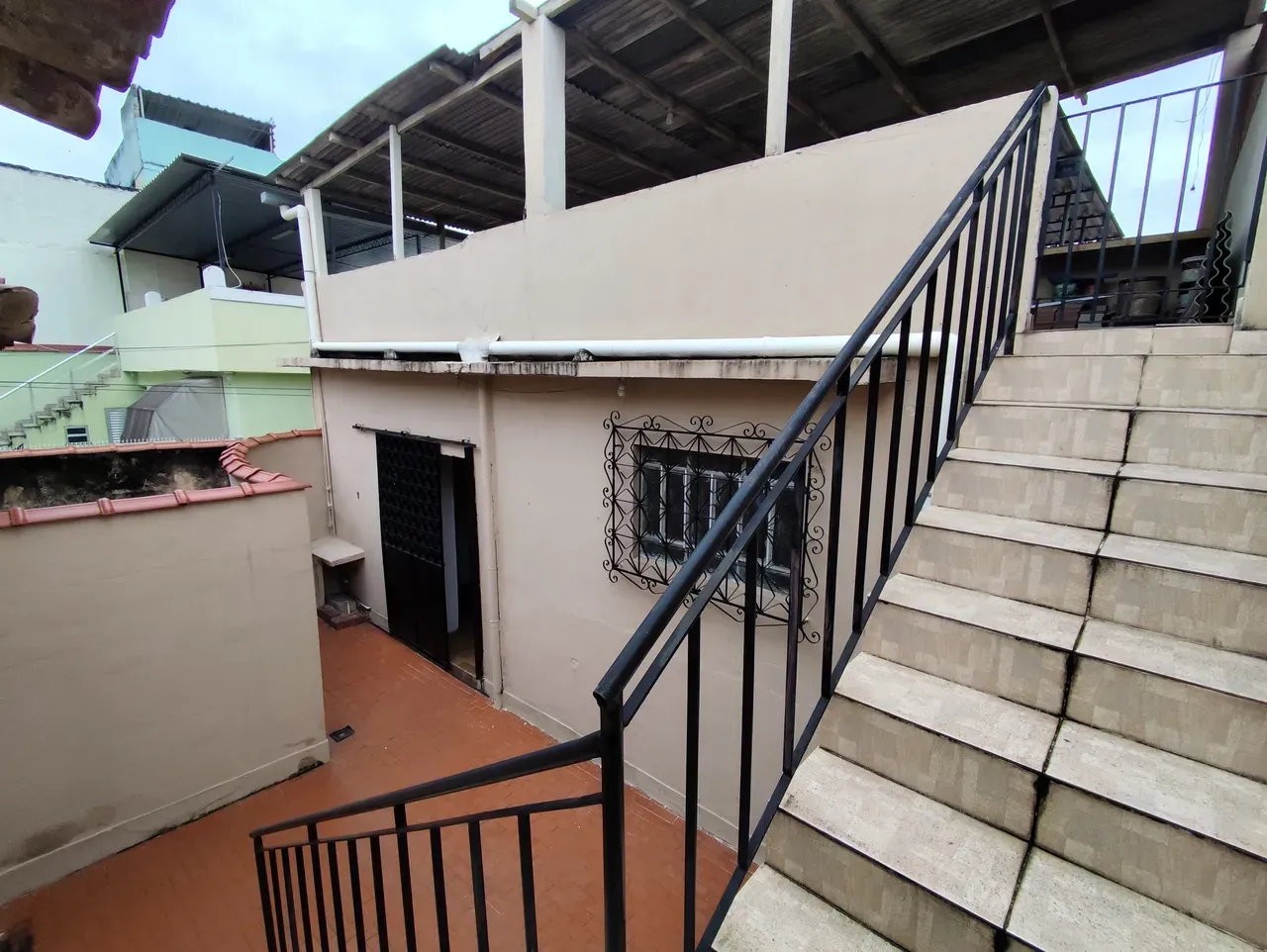 House with 3 bedrooms and 3 bathrooms, 1 parking spot — photo 15