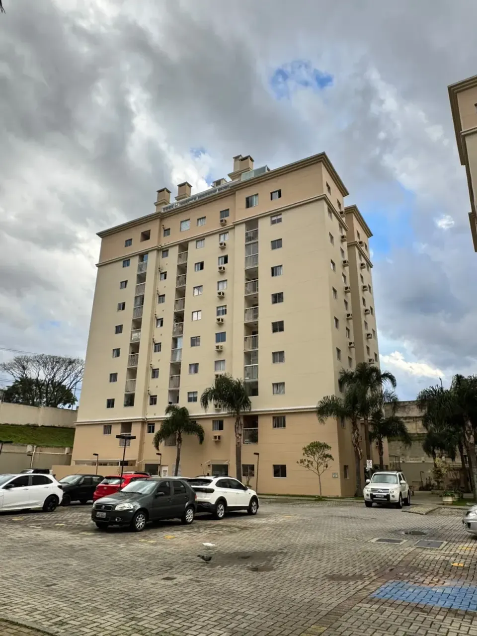 3-bedroom apartment with 1 parking space included — photo 4