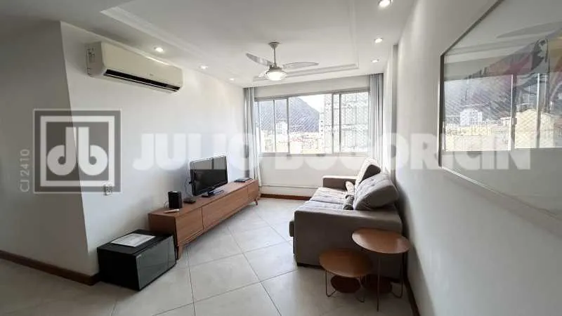 Apartamento sem mobília com 2 quartos e cozinha integrada — photo 2