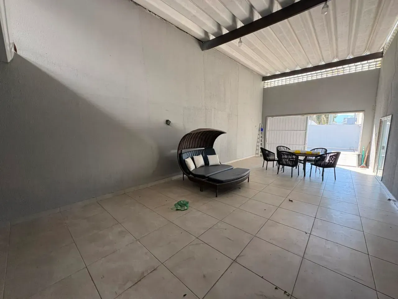 Casa para aluguel com 5 quartos e 5 banheiros, 266 m² — photo 3
