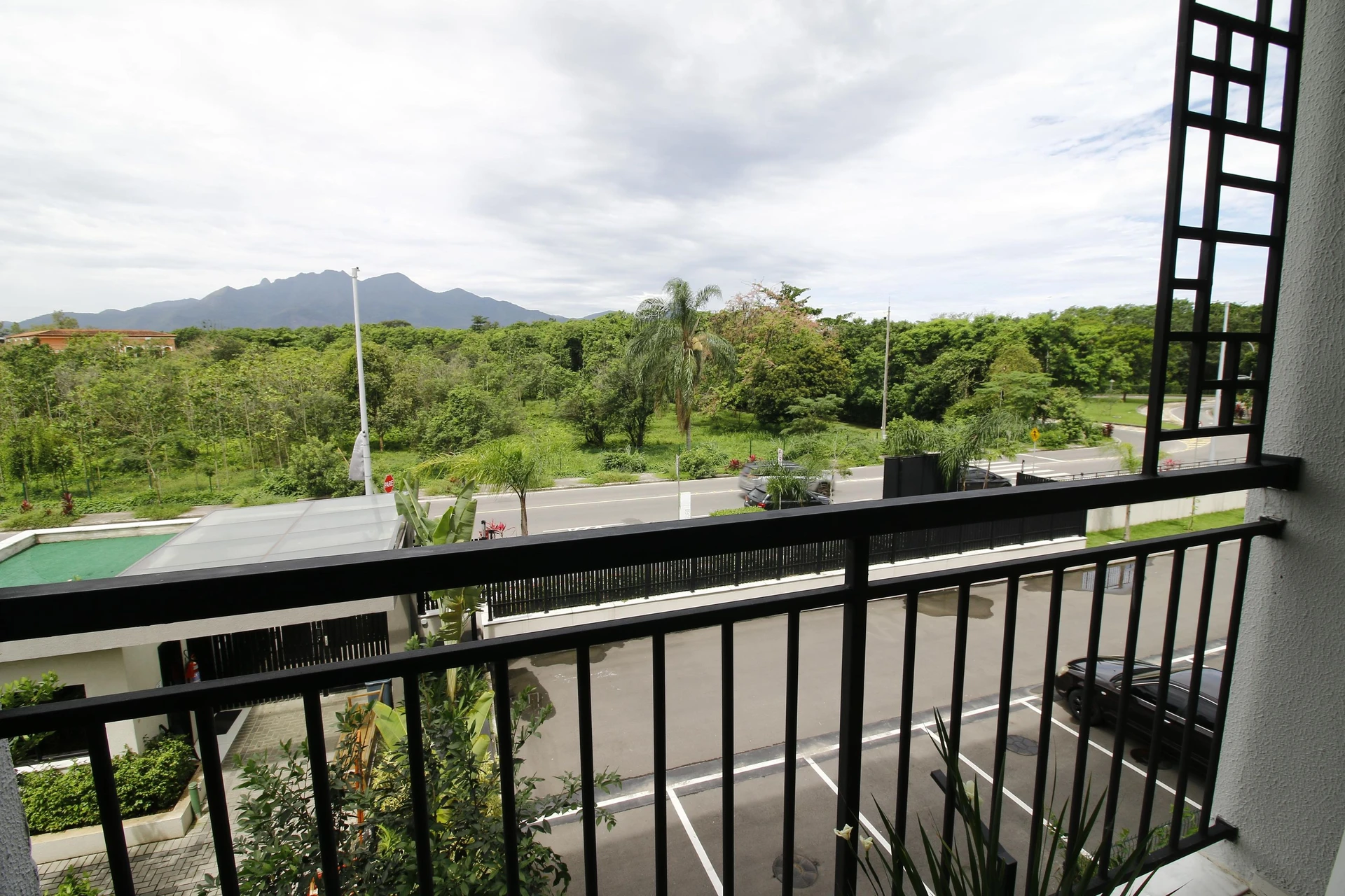 Apartment, 47 m², with a mountain view — photo 5