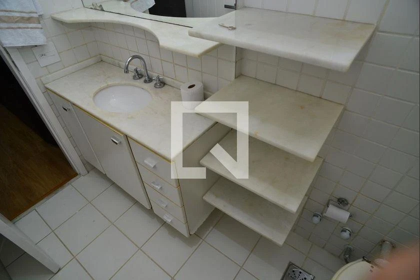 Apartment, 133 m², with a glass-enclosed balcony — photo 21