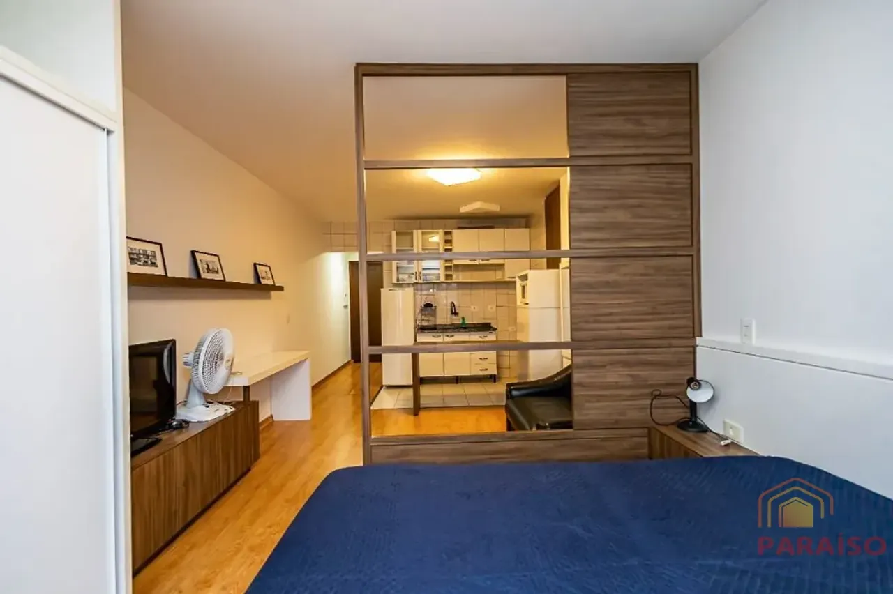 Studio with 1 bedroom, 1 bathroom and a 34 m² compact kitchen — photo 14