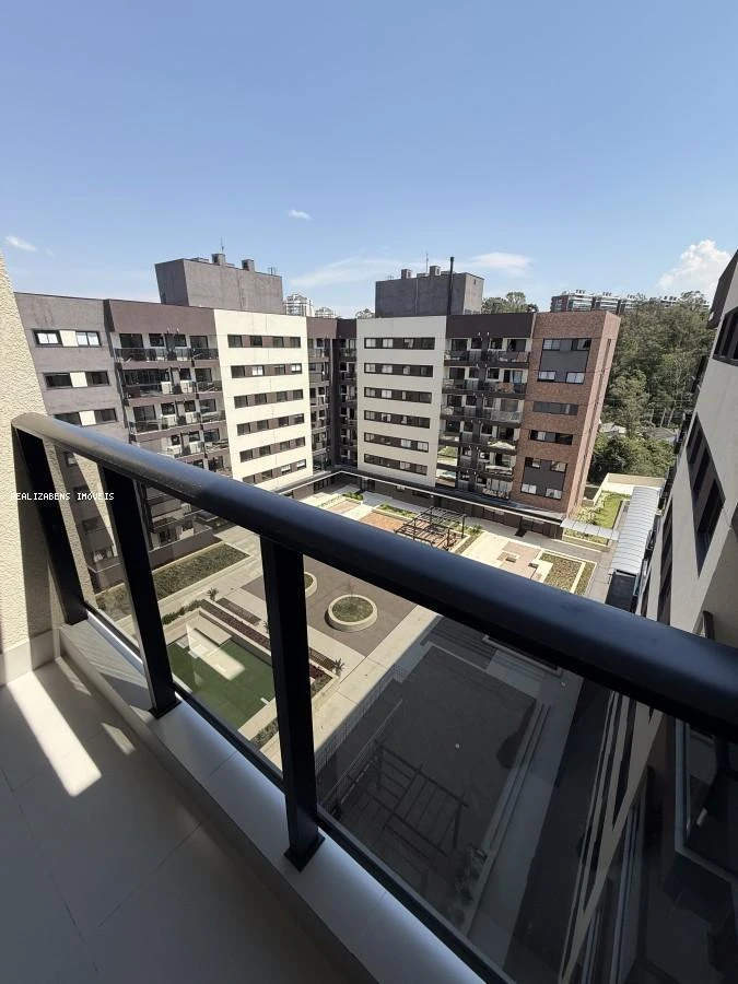 Furnished 2-bedroom apartment with balcony — photo 13