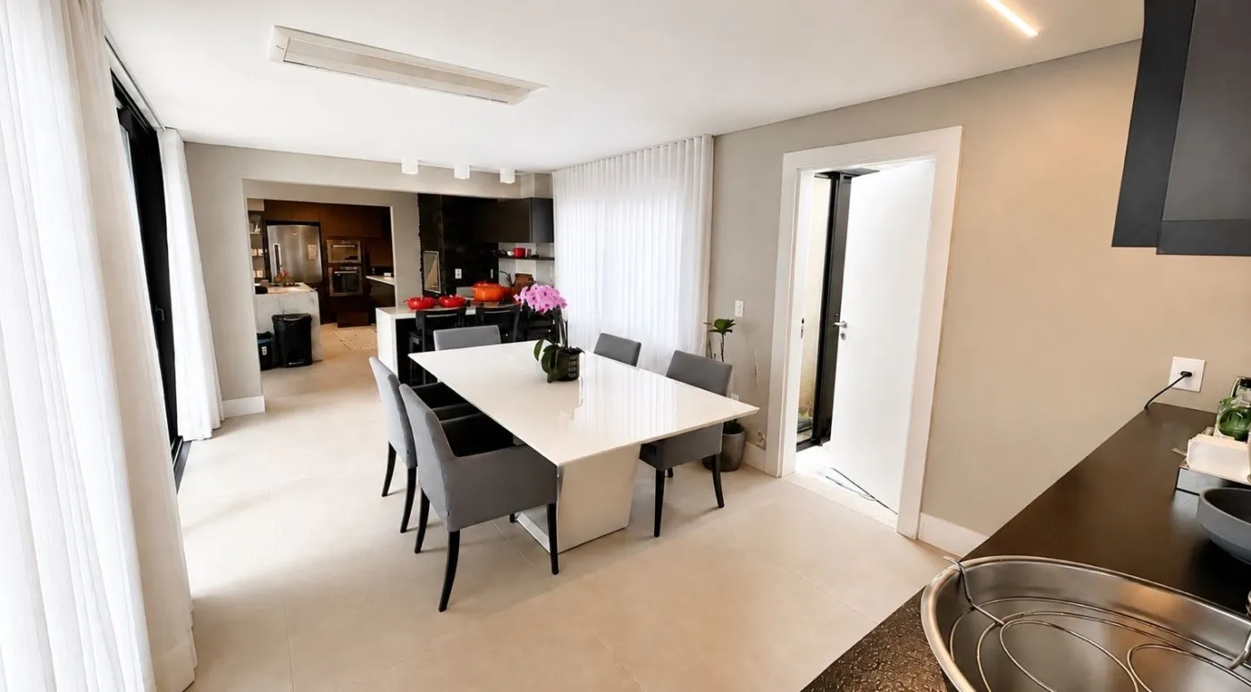 Дом 450 м² с 4 спальнями с ванной и 3 парковками — photo 21