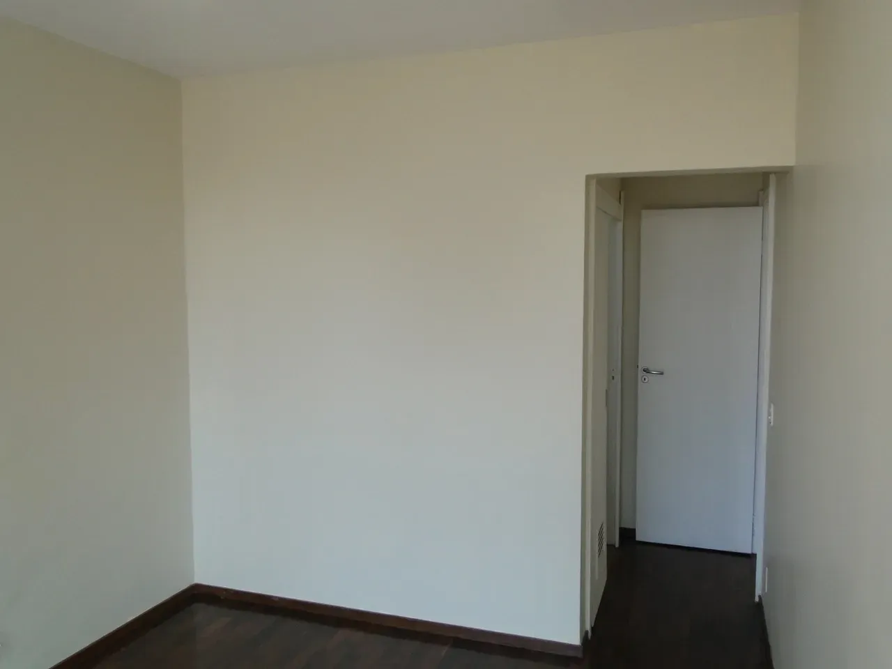2-bedroom apartment with an en-suite and 2 bathrooms — photo 22