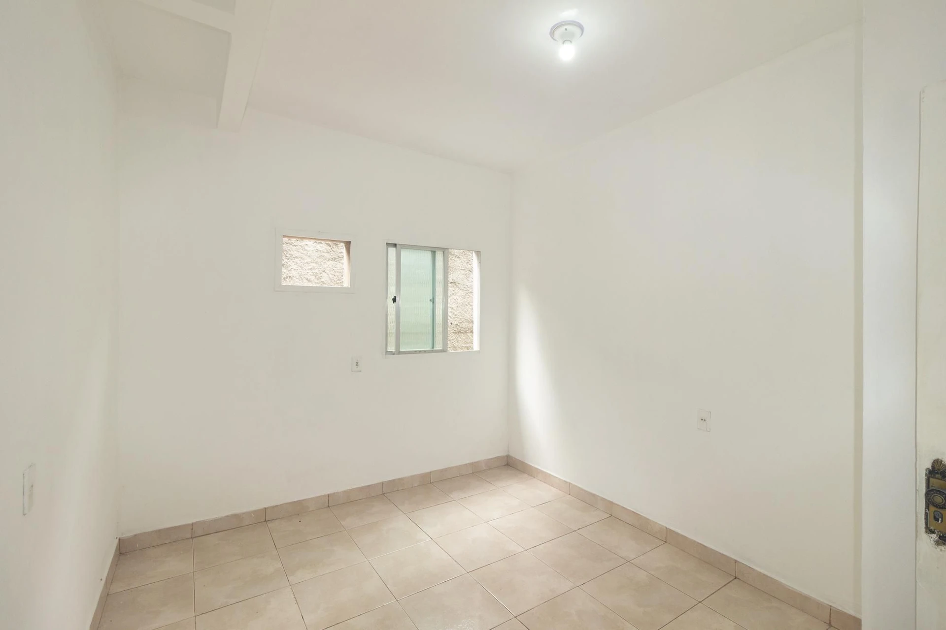 2-bedroom house with a garden in Rio de Janeiro — photo 25