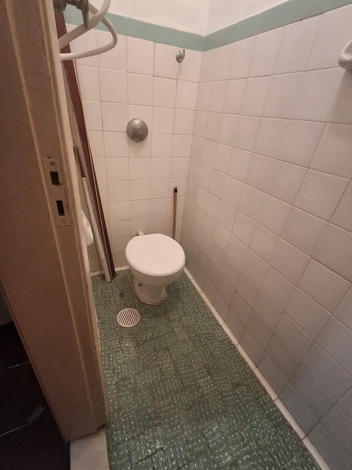 Rental apartment with 3 bedrooms and 3 bathrooms — photo 32