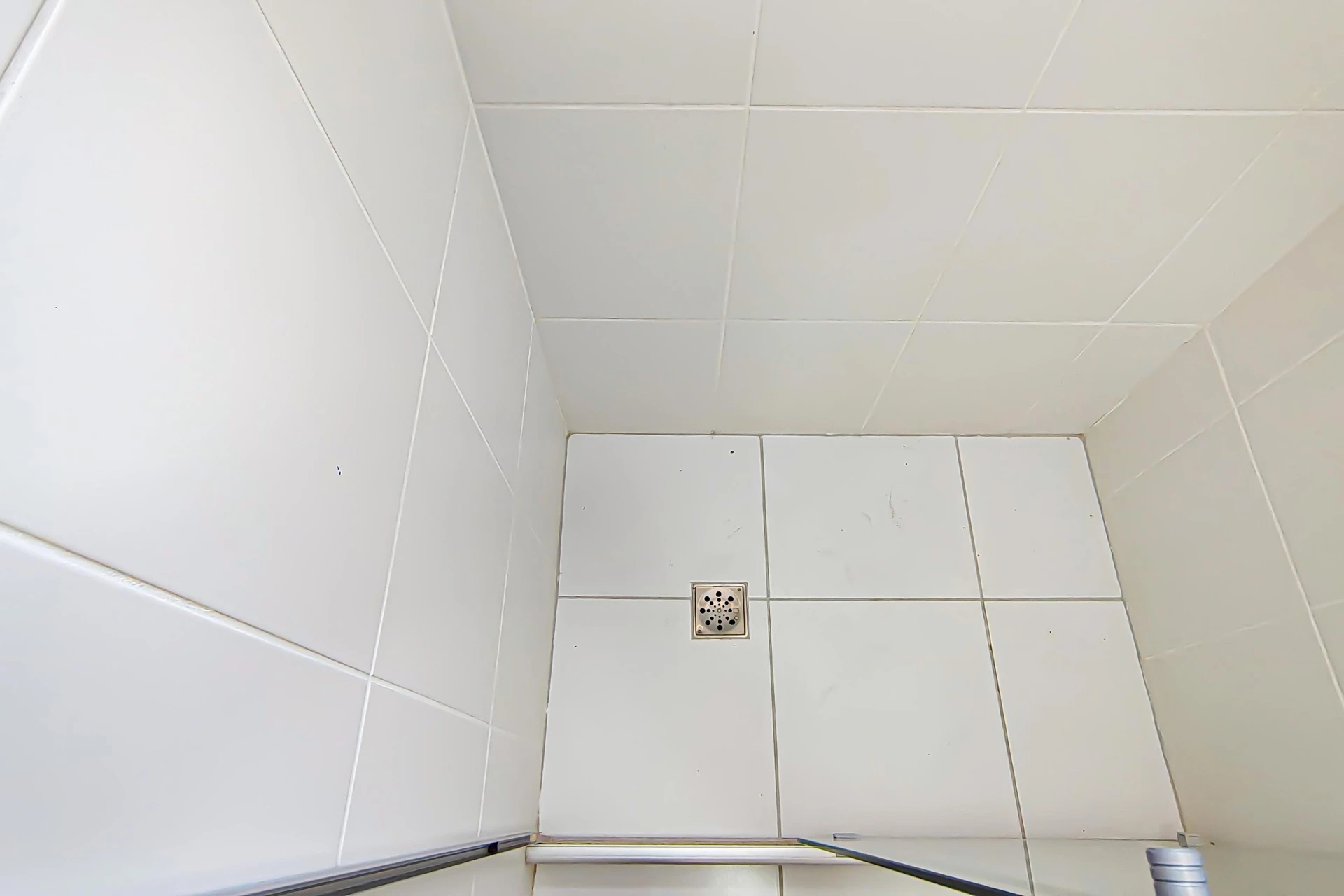 Unfurnished 2-bedroom apartment with en-suite bathrooms — photo 30