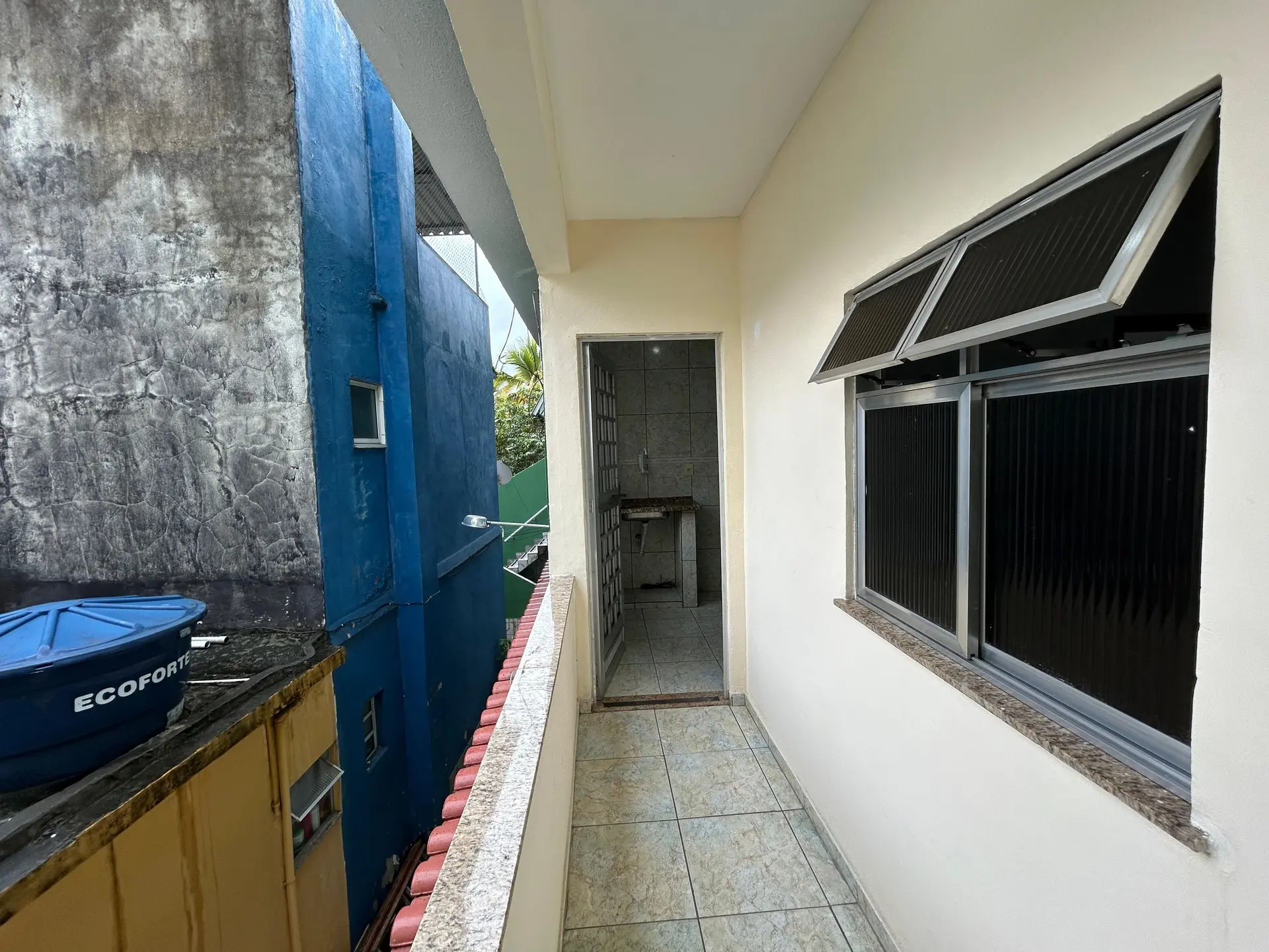 House, 40 m², with a grill on the balcony — photo 16