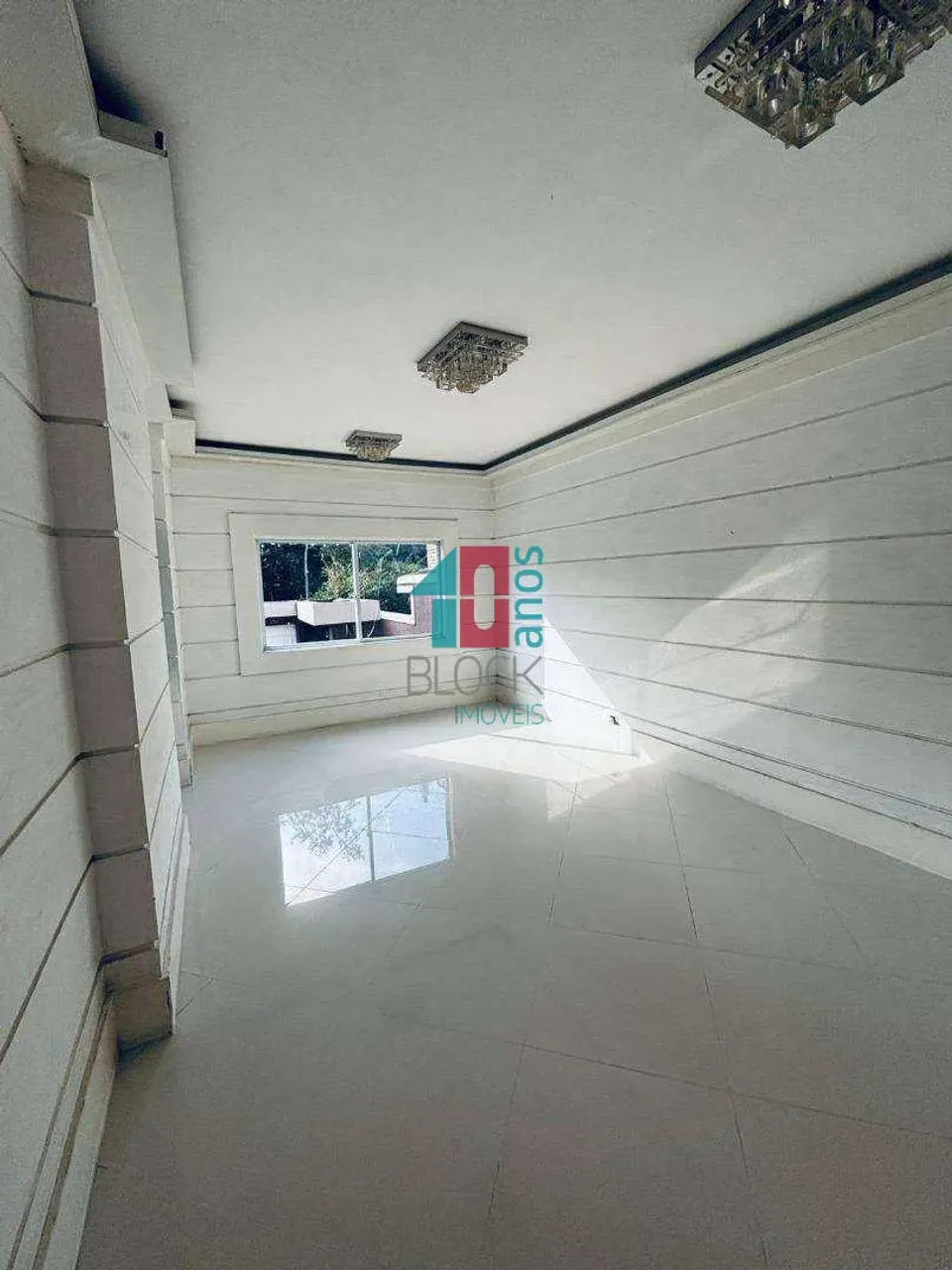 Casa para locação com 5 quartos e 5 banheiros — photo 15