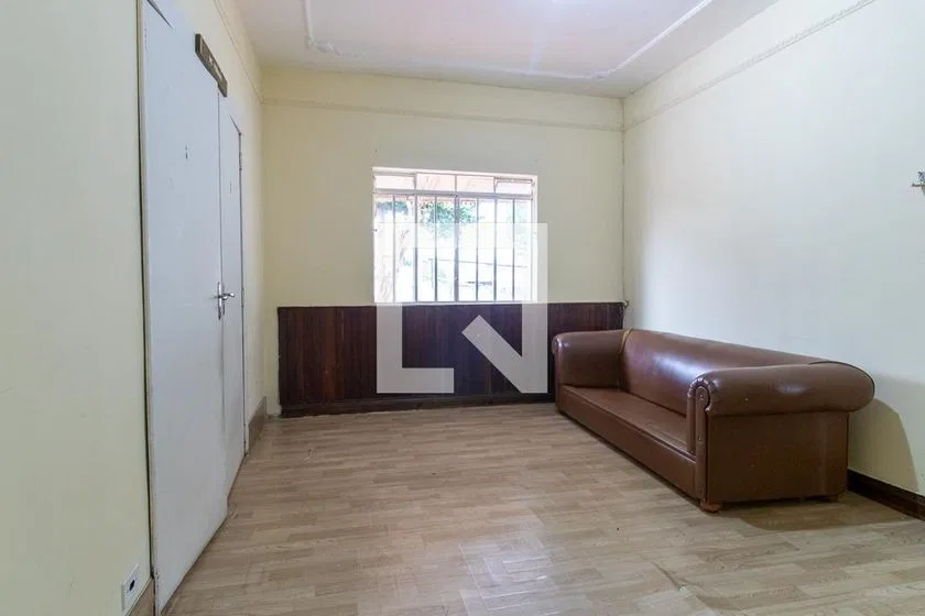 Casa sem mobília de 700 m² com 7 quartos e 6 banheiros — photo 27