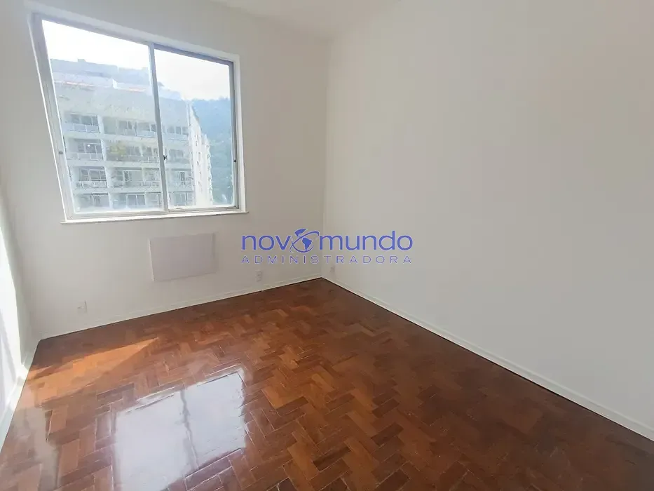 Mountain view in a 2-bedroom apartment, 87 m² — photo 15