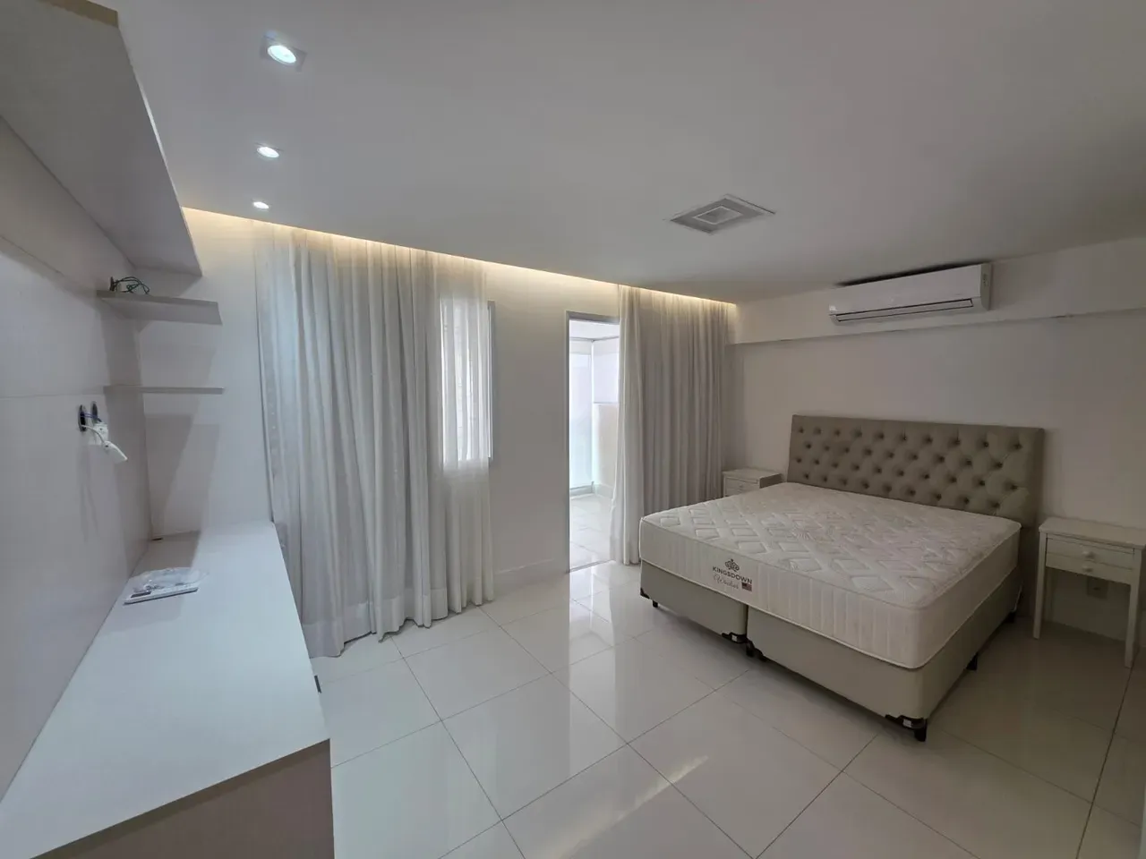 Furnished apartment, 174 m², with a grill on the balcony — photo 6