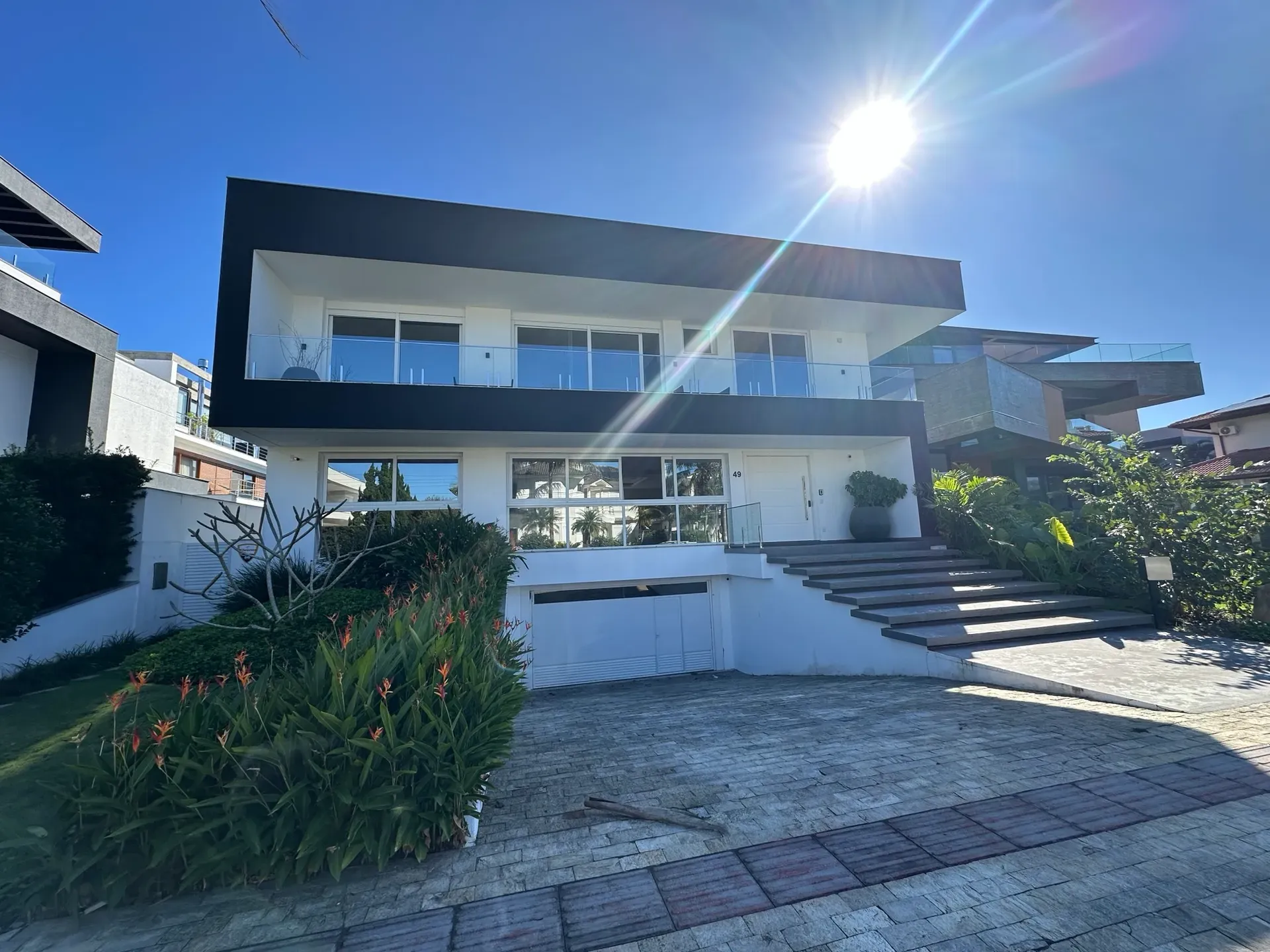 Casa mobiliada com 9 suítes e jacuzzi no prédio — photo 47