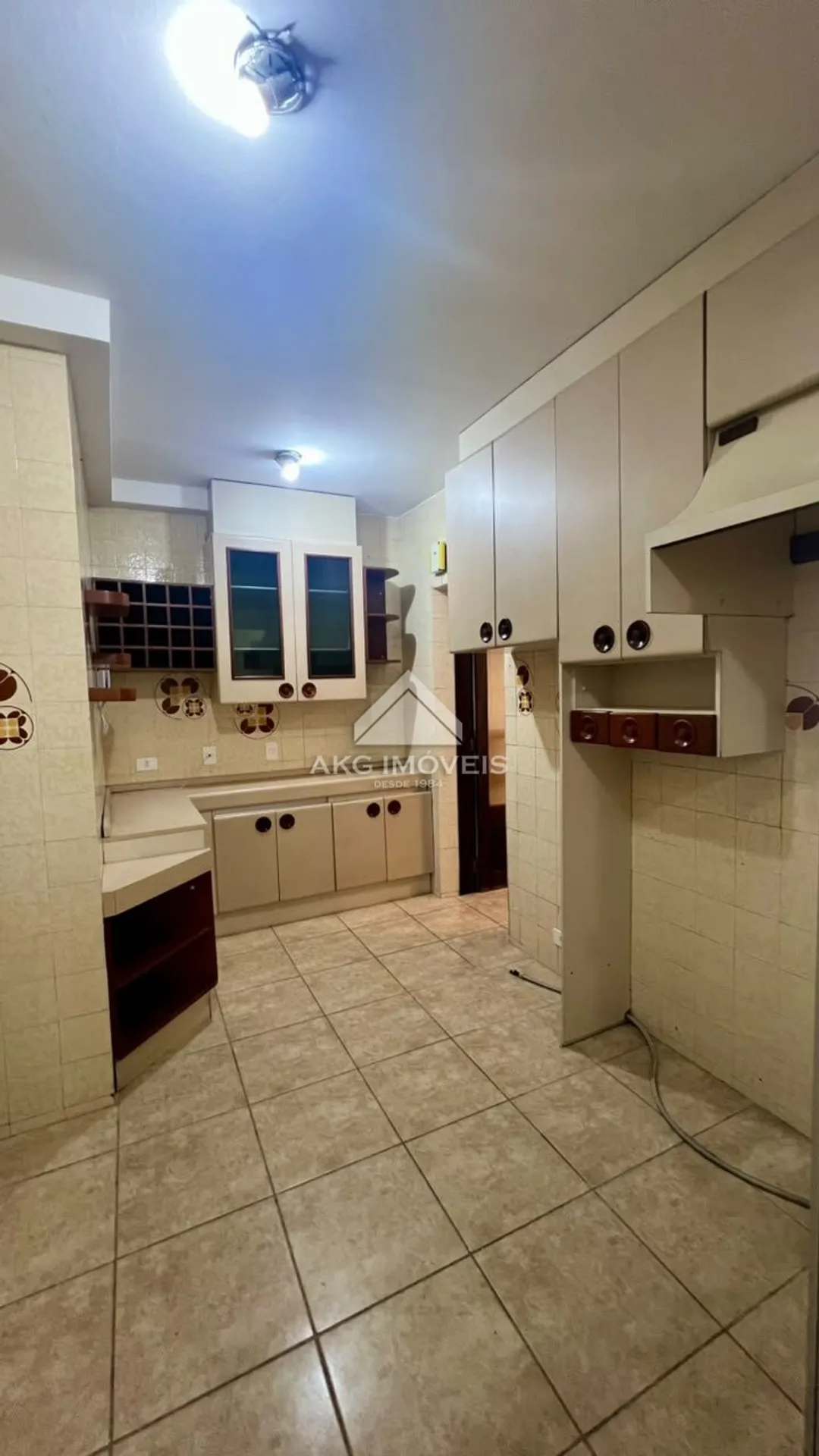 3-bedroom apartment with a home office in Curitiba — photo 6