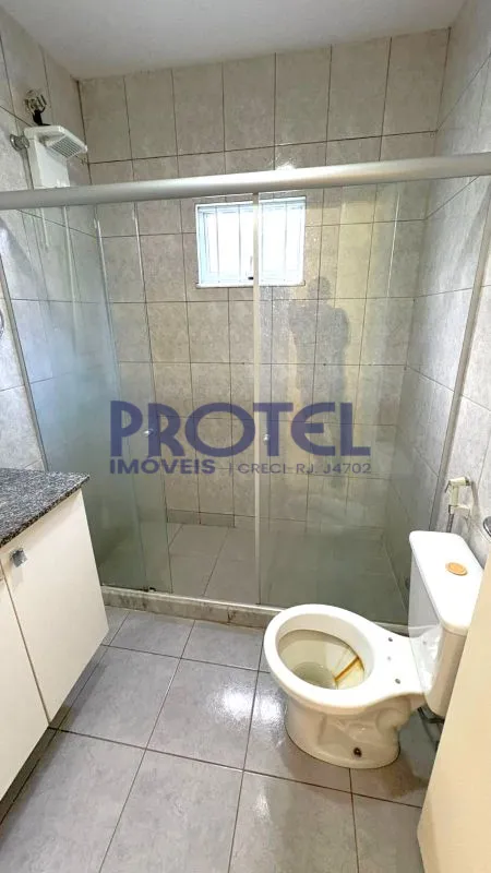 Casa sem mobília com 2 quartos e box de vidro — photo 21