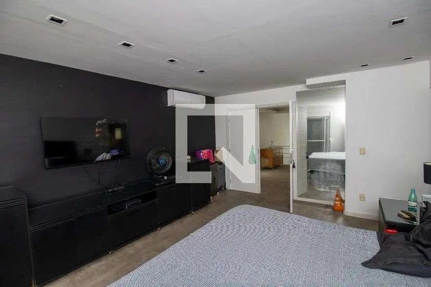 Condo house with 4 suites and 500 m² plus private garden — photo 12