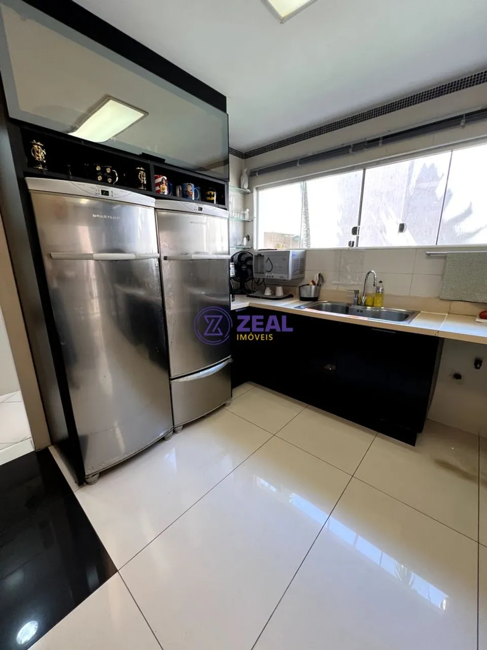 Furnished triplex house with 5 bedrooms and 5 parking — photo 17