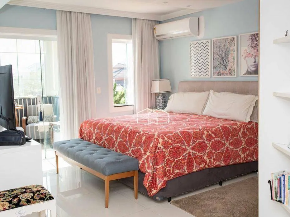 Furnished house with 4 bedrooms and 5 bathrooms — photo 4