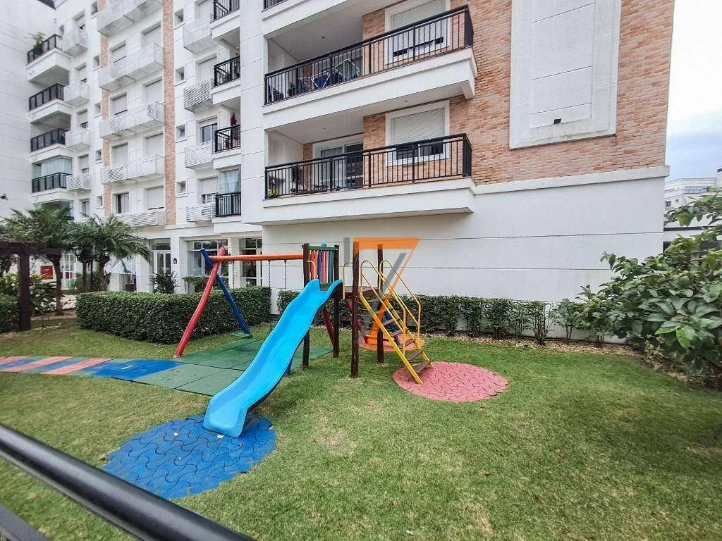 Furnished 230 m² apartment with 3 en-suite bedrooms — photo 26