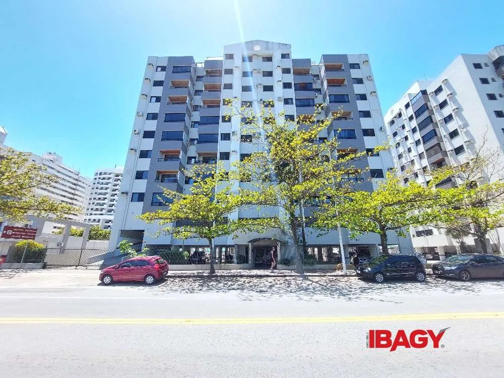 Квартира с 2 спальнями, 52 м² и 1 парковкой — photo 2