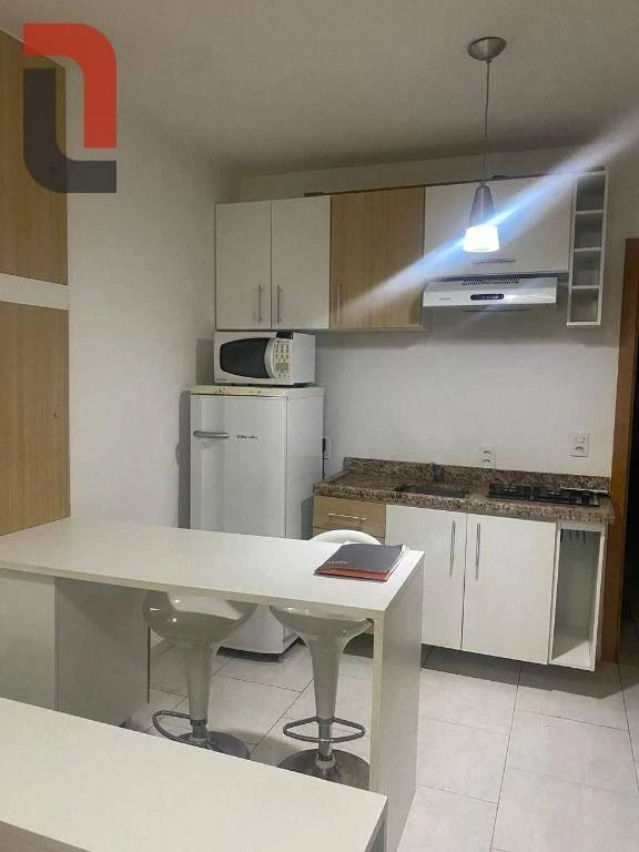 One-bedroom apartment with a home office in Curitiba — photo 2
