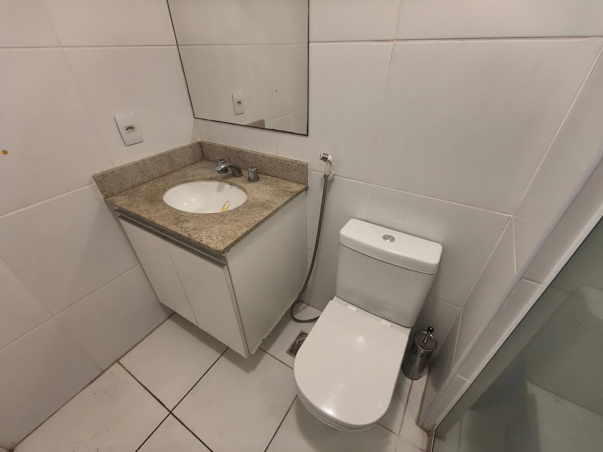 Apartamento de aluguel com 2 quartos e varanda — photo 20