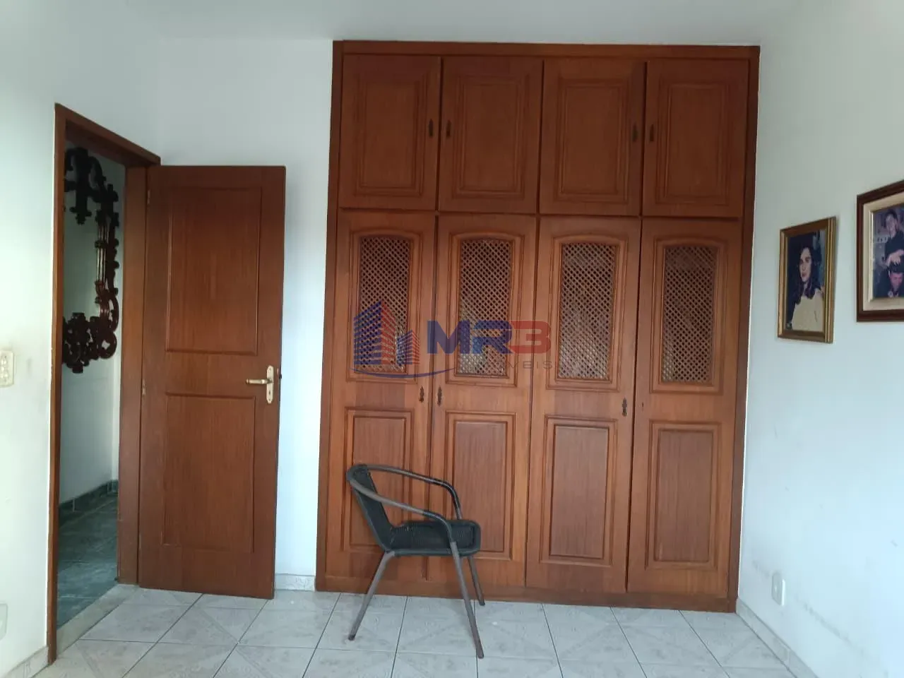 Furnished apartment with 3 bedrooms and a balcony — photo 6