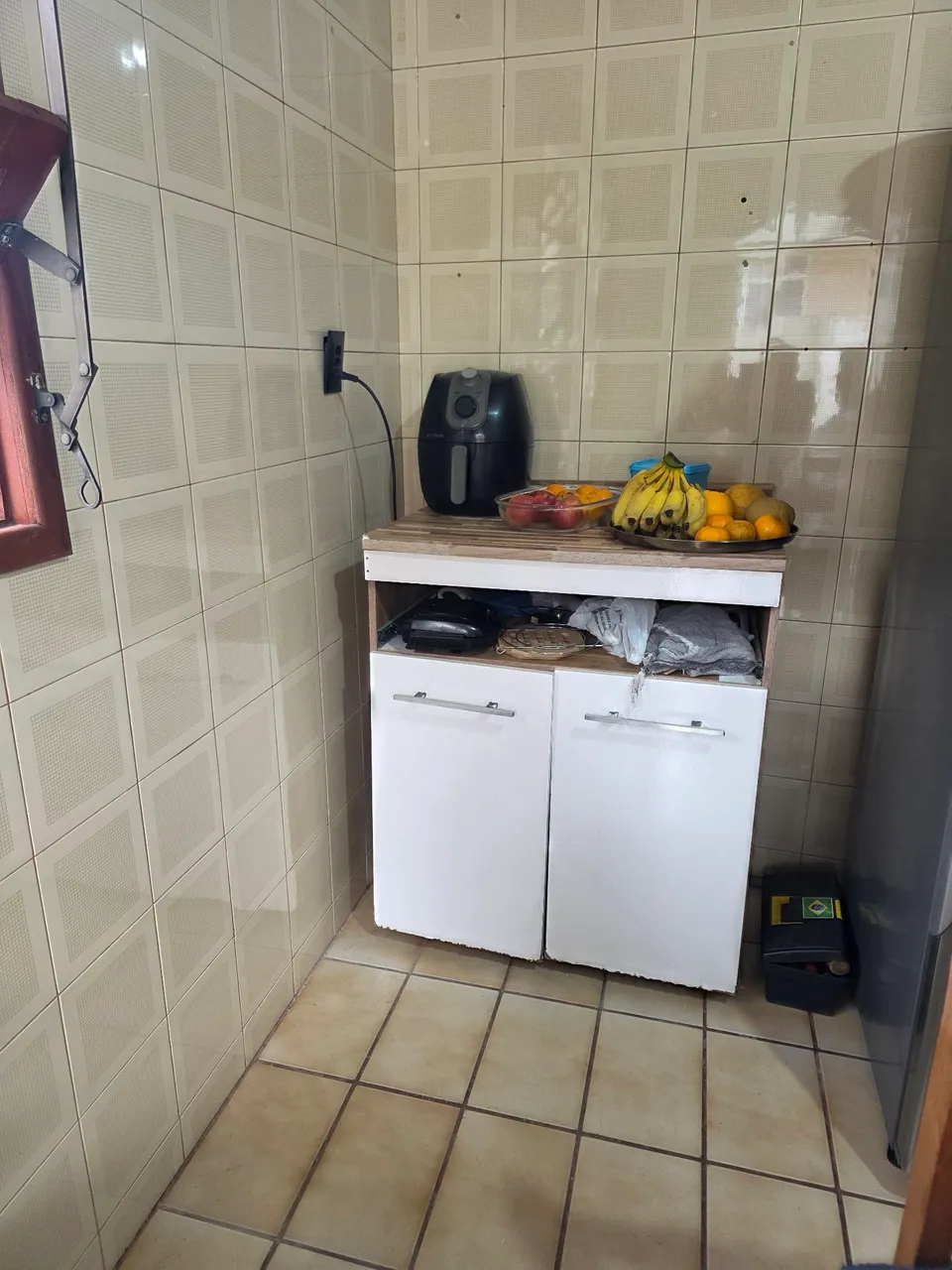 Будинок на 3 кімнати з окремою кухнею та газовою плитою — photo 3