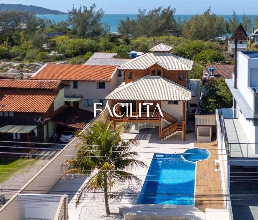 Casa com 3 dormitórios e 407 m² com vaga para 4 carros — photo 2