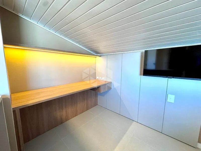 Estudio amueblado de 35 m² con 1 plaza de garaje — photo 4