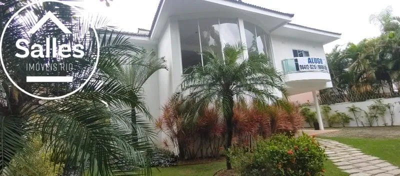 Casa sem mobília com 4 quartos, 5 banheiros e varanda — photo 19