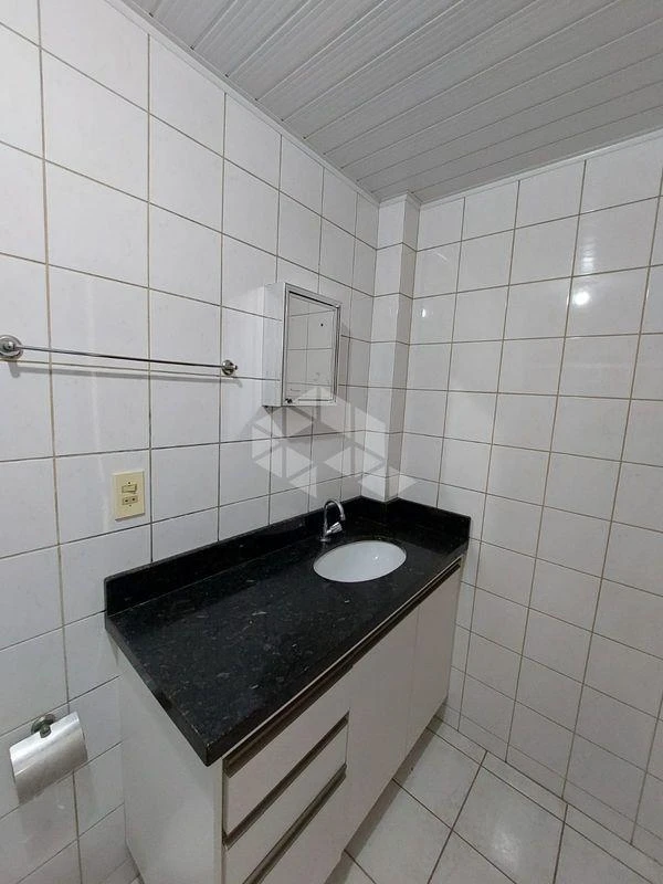 3-bedroom apartment, 1 with its own bathroom, 85 m² — photo 18
