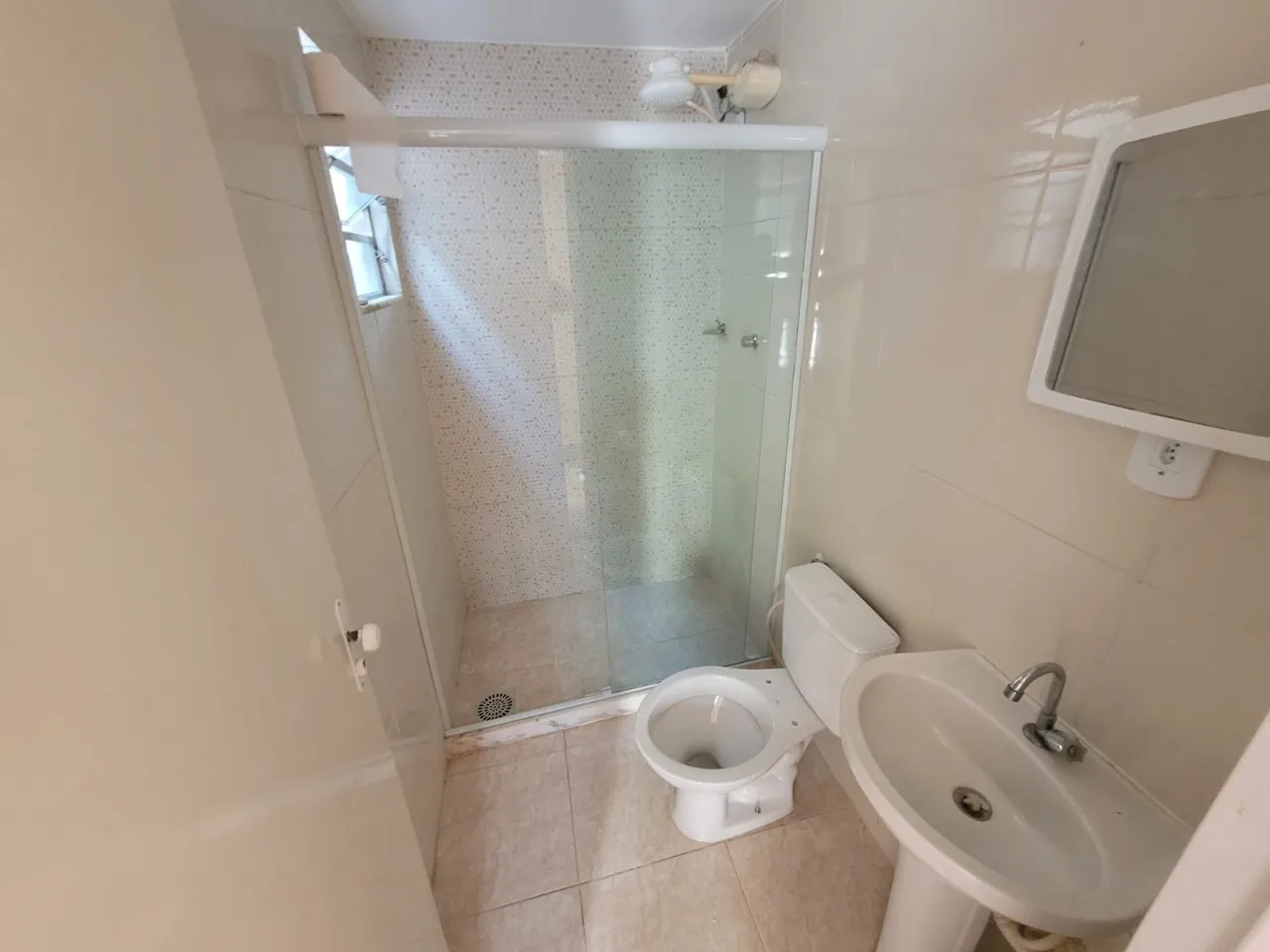 Casa com 1 quarto e 1 banheiro, cozinha separada — photo 4