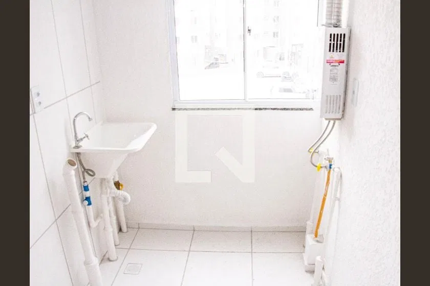 Apartamento sem mobília com 2 quartos e 45 m² — photo 16