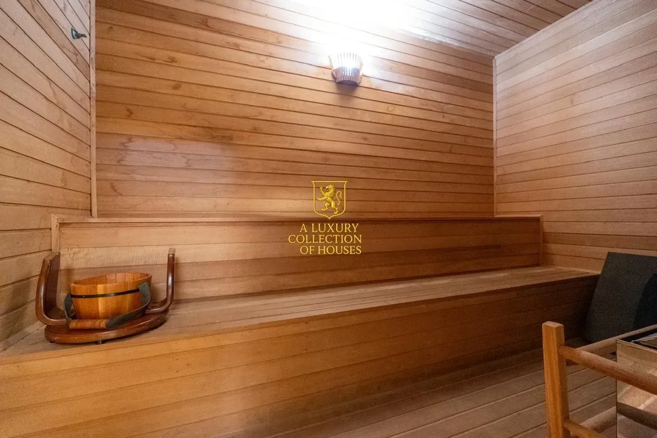 House with 27 bedrooms and 16 bathrooms — photo 31