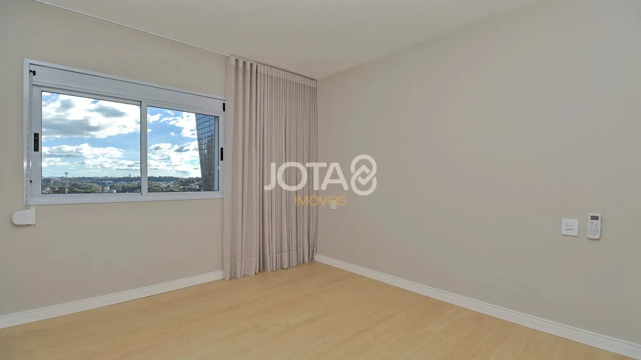 Apartamento de 3 dormitorios, 136 m² y 2 plazas — photo 12