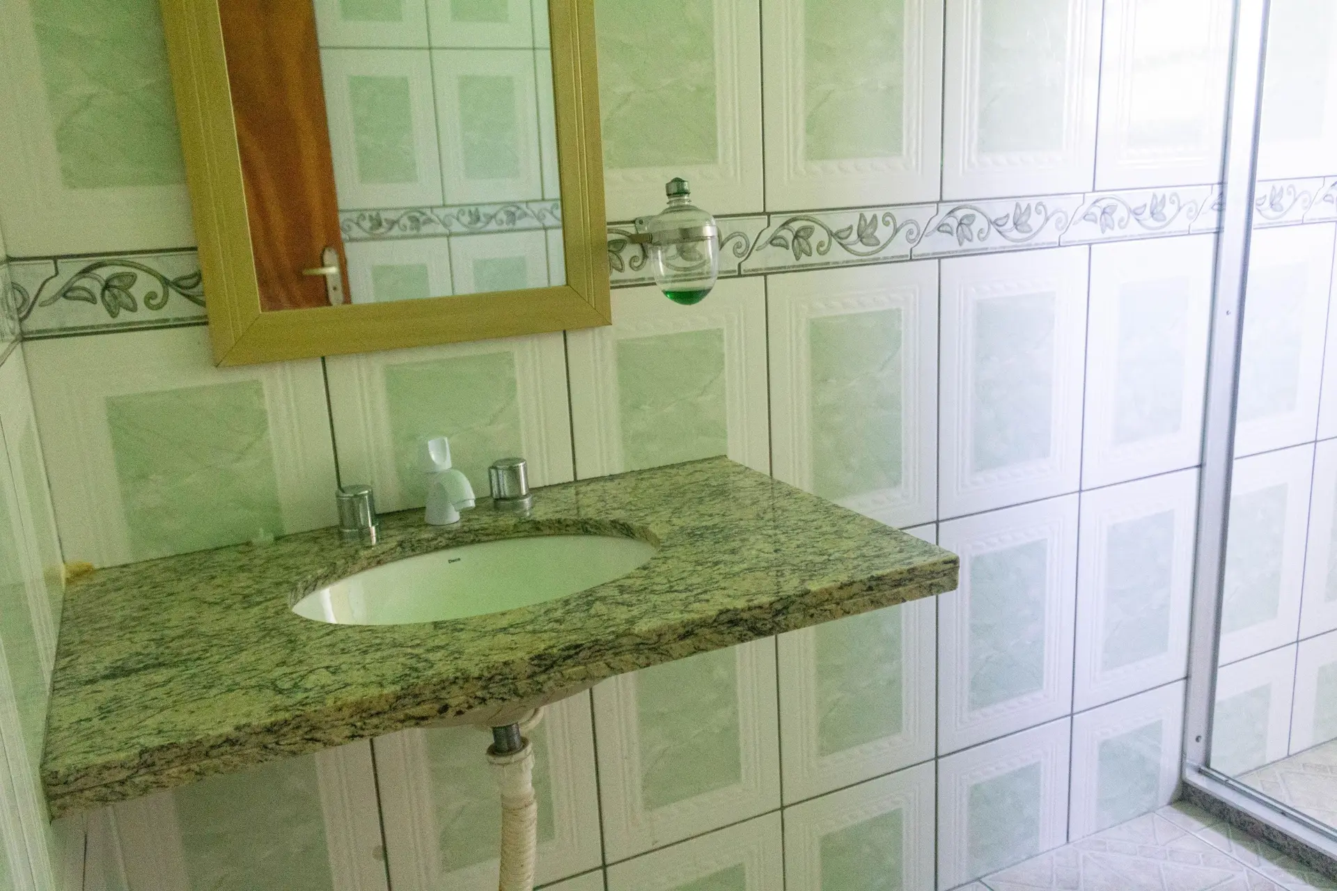 3-bedroom house, 1 with its own bathroom, 400 m² — photo 46