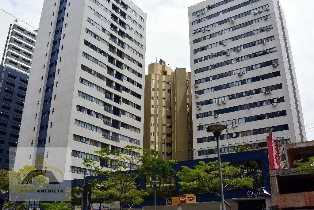 Apartamento de 3 dormitorios con balcón — photo 22