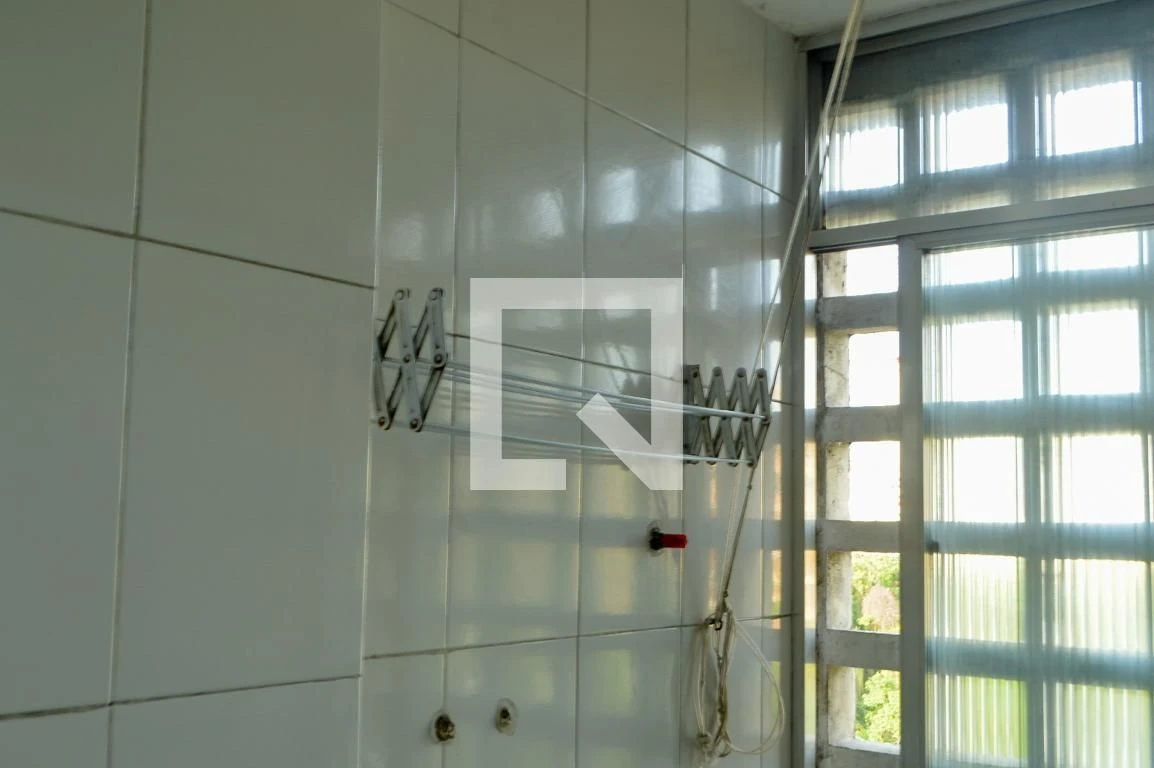 Furnished 2-bedroom apartment with an en-suite — photo 23