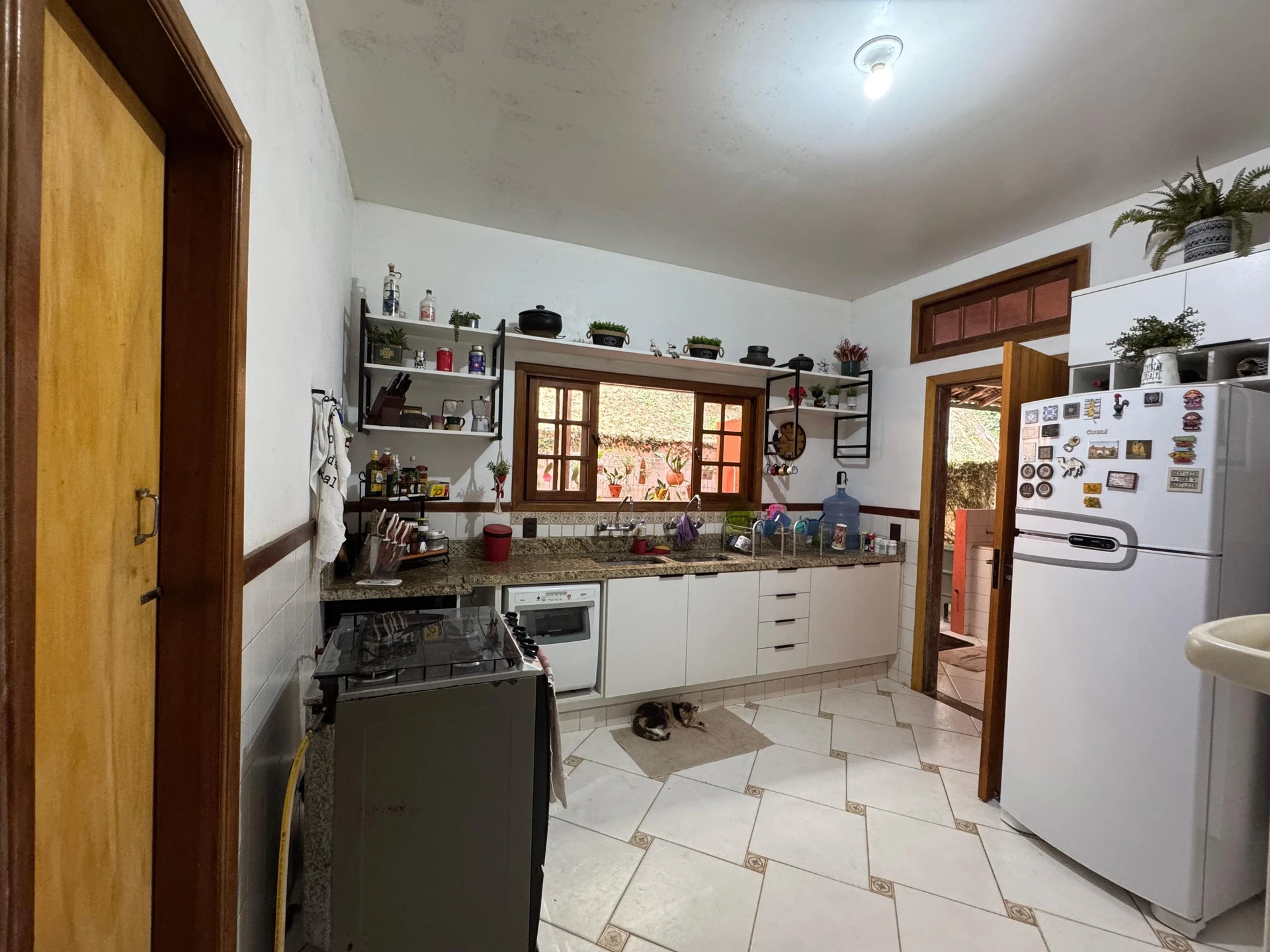 Casa mobiliada com 5 quartos e escritório no imóvel — photo 38