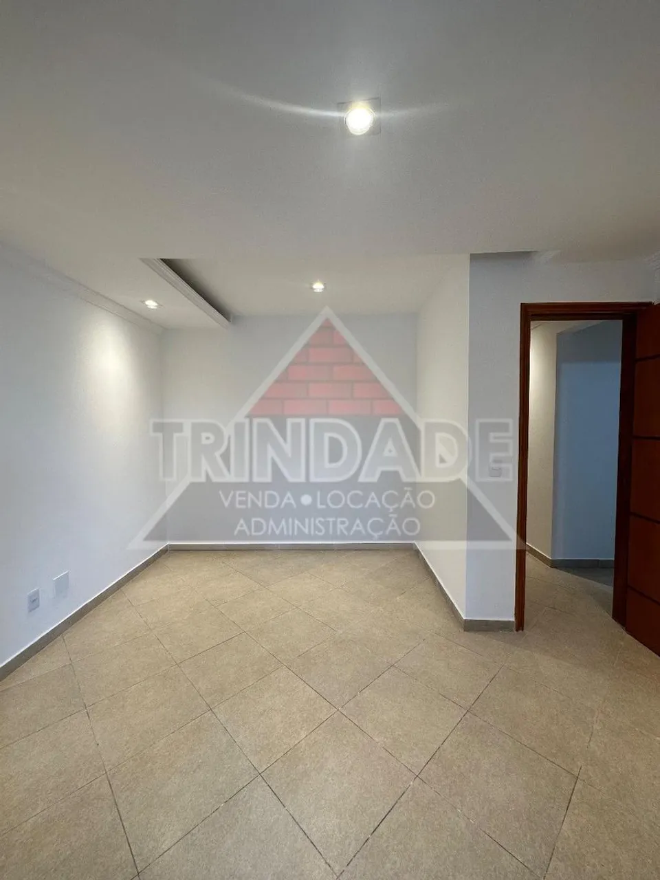 Furnished apartment, 35 m², with a home office