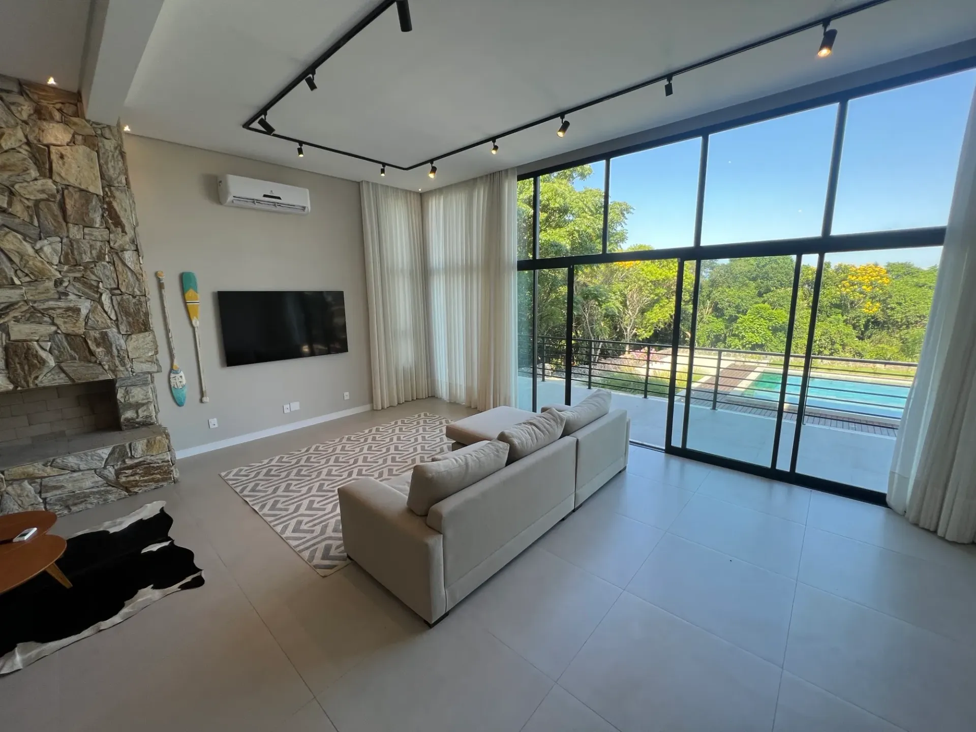 Gated condo house with 6 en-suite bedrooms and 7 baths — photo 21